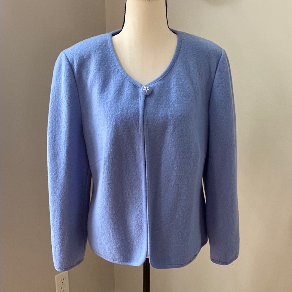 Geiger 100% wool cardigan structured light academia jacket layering minimalist